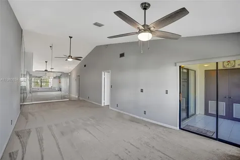 7681 Tahiti Lane Lake Worth FL 33467