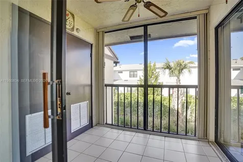 7681 Tahiti Lane Lake Worth FL 33467