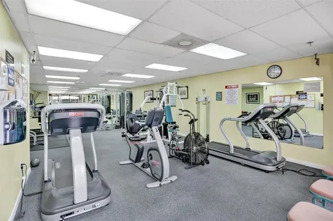7681 Tahiti Lane Lake Worth FL 33467