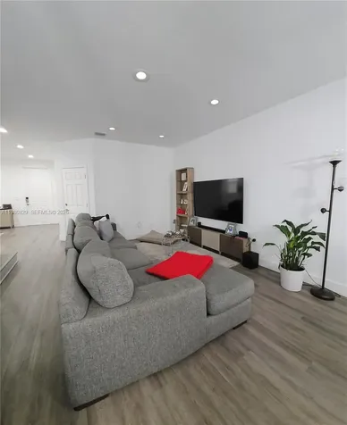 11625 NW 87th Lane Doral FL 33178