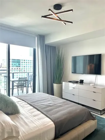 88 SW 7th Street Miami FL 33130