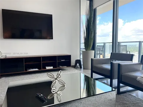 88 SW 7th Street Miami FL 33130
