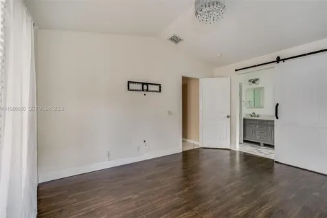 1046 Golden Cane Drive Weston FL 33327
