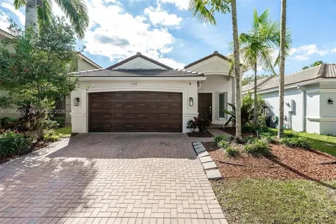 1046 Golden Cane Drive Weston FL 33327