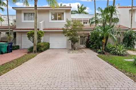 10252 NW 52nd Terrace Doral FL 33178