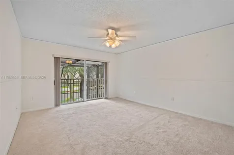 10252 NW 52nd Terrace Doral FL 33178