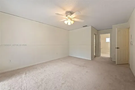 10252 NW 52nd Terrace Doral FL 33178