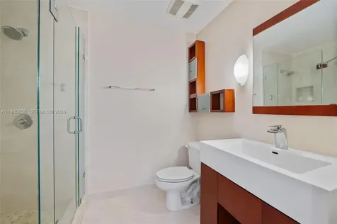 10252 NW 52nd Terrace Doral FL 33178