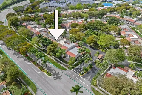 10252 NW 52nd Terrace Doral FL 33178