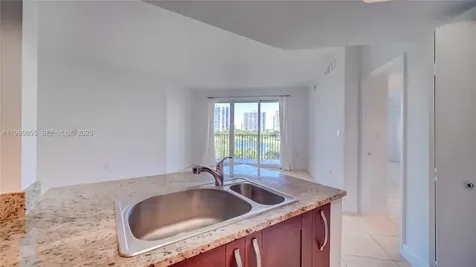 20000 E Country Club Drive Aventura FL 33180