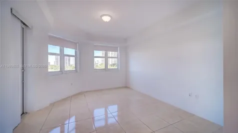 20000 E Country Club Drive Aventura FL 33180