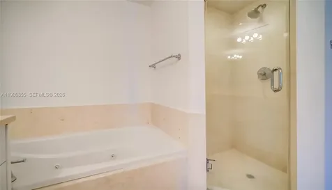 20000 E Country Club Drive Aventura FL 33180
