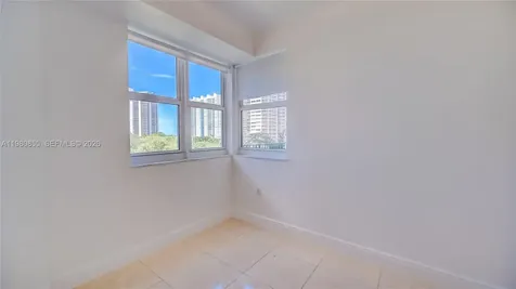 20000 E Country Club Drive Aventura FL 33180