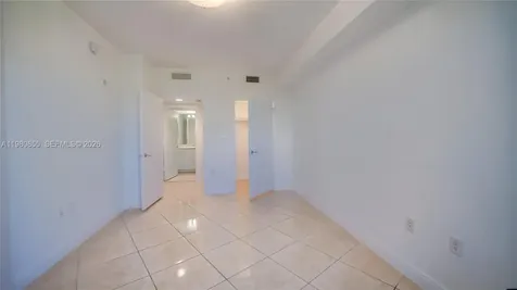 20000 E Country Club Drive Aventura FL 33180