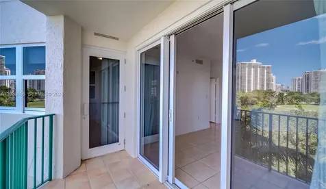 20000 E Country Club Drive Aventura FL 33180