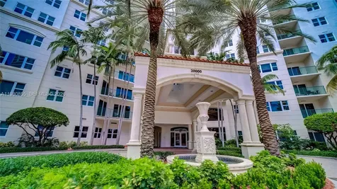 20000 E Country Club Drive Aventura FL 33180