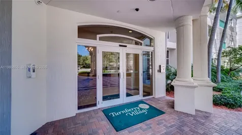 20000 E Country Club Drive Aventura FL 33180