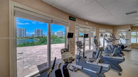 20000 E Country Club Drive Aventura FL 33180