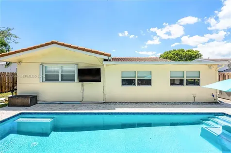 3127 NW 68th Street Fort Lauderdale FL 33309