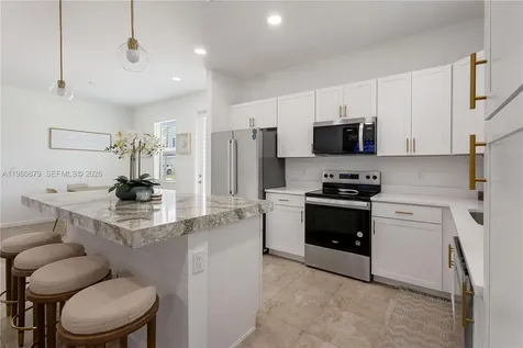 4820 N Longwood Lake Square Westlake FL 33470