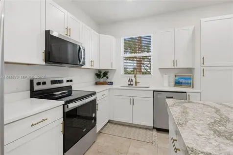 4820 N Longwood Lake Square Westlake FL 33470