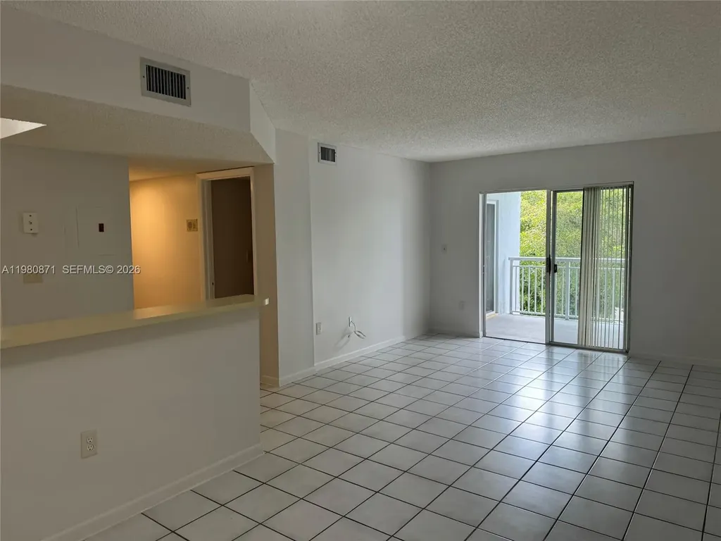 8560 SW 212th Street Cutler Bay FL 33189