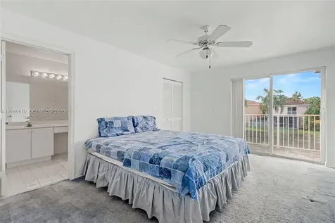 1550 N Trafalgar Circle Hollywood FL 33020