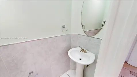 2221 SE 26th Lane Homestead FL 33035
