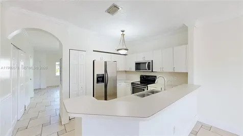 2221 SE 26th Lane Homestead FL 33035