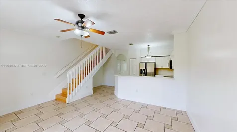 2221 SE 26th Lane Homestead FL 33035