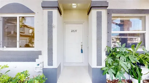 2221 SE 26th Lane Homestead FL 33035