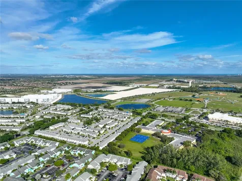 2221 SE 26th Lane Homestead FL 33035