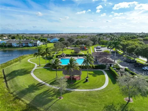 2221 SE 26th Lane Homestead FL 33035