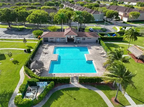 2221 SE 26th Lane Homestead FL 33035
