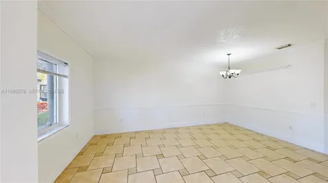 2221 SE 26th Lane Homestead FL 33035