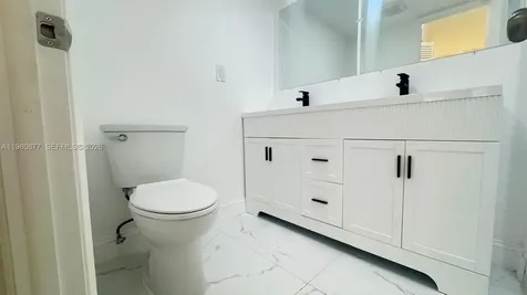 18151 NE 31st Court Aventura FL 33160