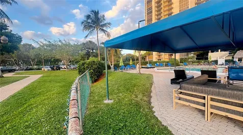 18151 NE 31st Court Aventura FL 33160