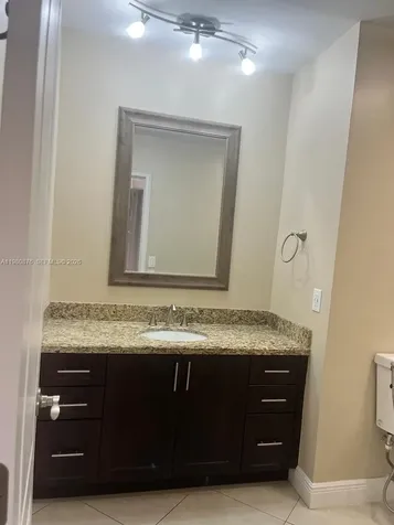 685 W 77th Street Hialeah FL 33014