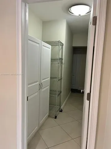 685 W 77th Street Hialeah FL 33014
