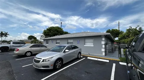 4101 NW 30th Terrace Lauderdale Lakes FL 33309