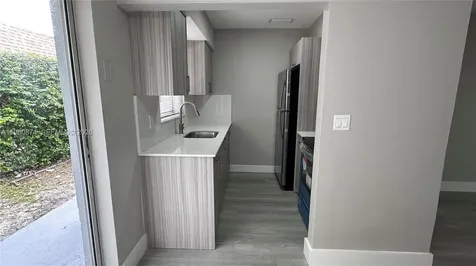 4101 NW 30th Terrace Lauderdale Lakes FL 33309