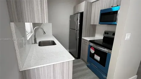 4101 NW 30th Terrace Lauderdale Lakes FL 33309