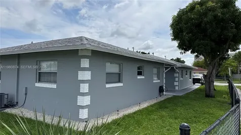 4101 NW 30th Terrace Lauderdale Lakes FL 33309