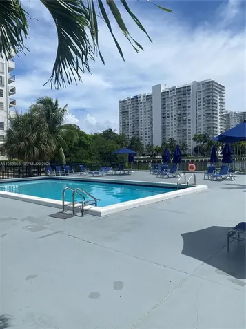 2780 NE 183rd Street Aventura FL 33160