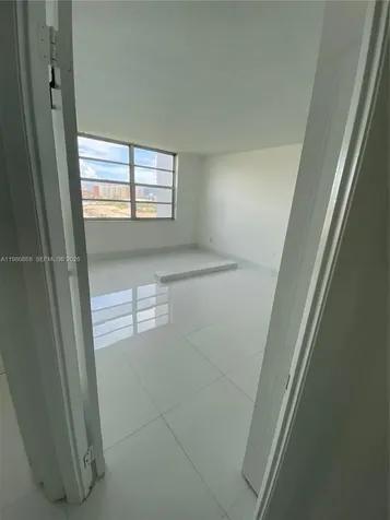 2780 NE 183rd Street Aventura FL 33160