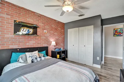 13901 Appalachian Trail Davie FL 33325