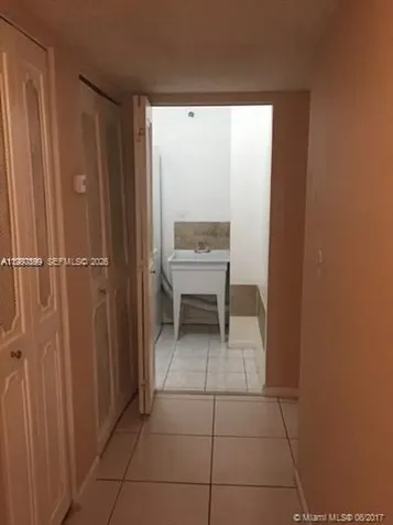 17890 W Dixie Highway North Miami Beach FL 33160