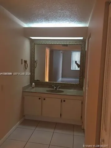 17890 W Dixie Highway North Miami Beach FL 33160