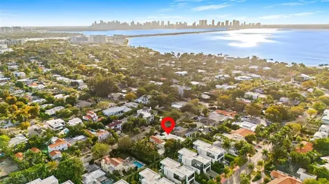 865 W 47th Street Miami Beach FL 33140