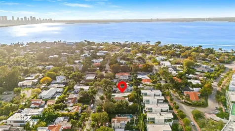 865 W 47th Street Miami Beach FL 33140